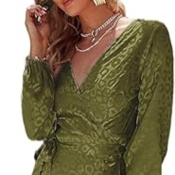 Beautiful Simplee Green Belted Wrap Style Maxi Dress - Picture 2 of 4